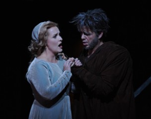 Emma Matthews as Gilda and Giorgio Caoduro as Rigoletto.