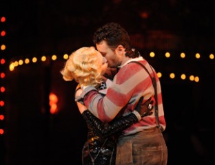 Lorina Gore as Musetta and Andrew Jones as Marcello.