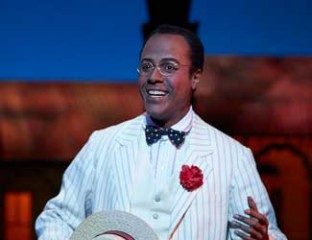 Kenneth Tarver performs the role of Count Almaviva