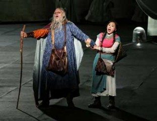 Conal Coad (Timur) and Eva Kong (Liù) in Handa Opera on Sydney Harbour — Turandot Photo credit: Prudence Upton