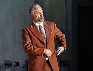 José Carbó as Alfio in Cavalleria Rusticana. Photo credit: Keith Saunders.