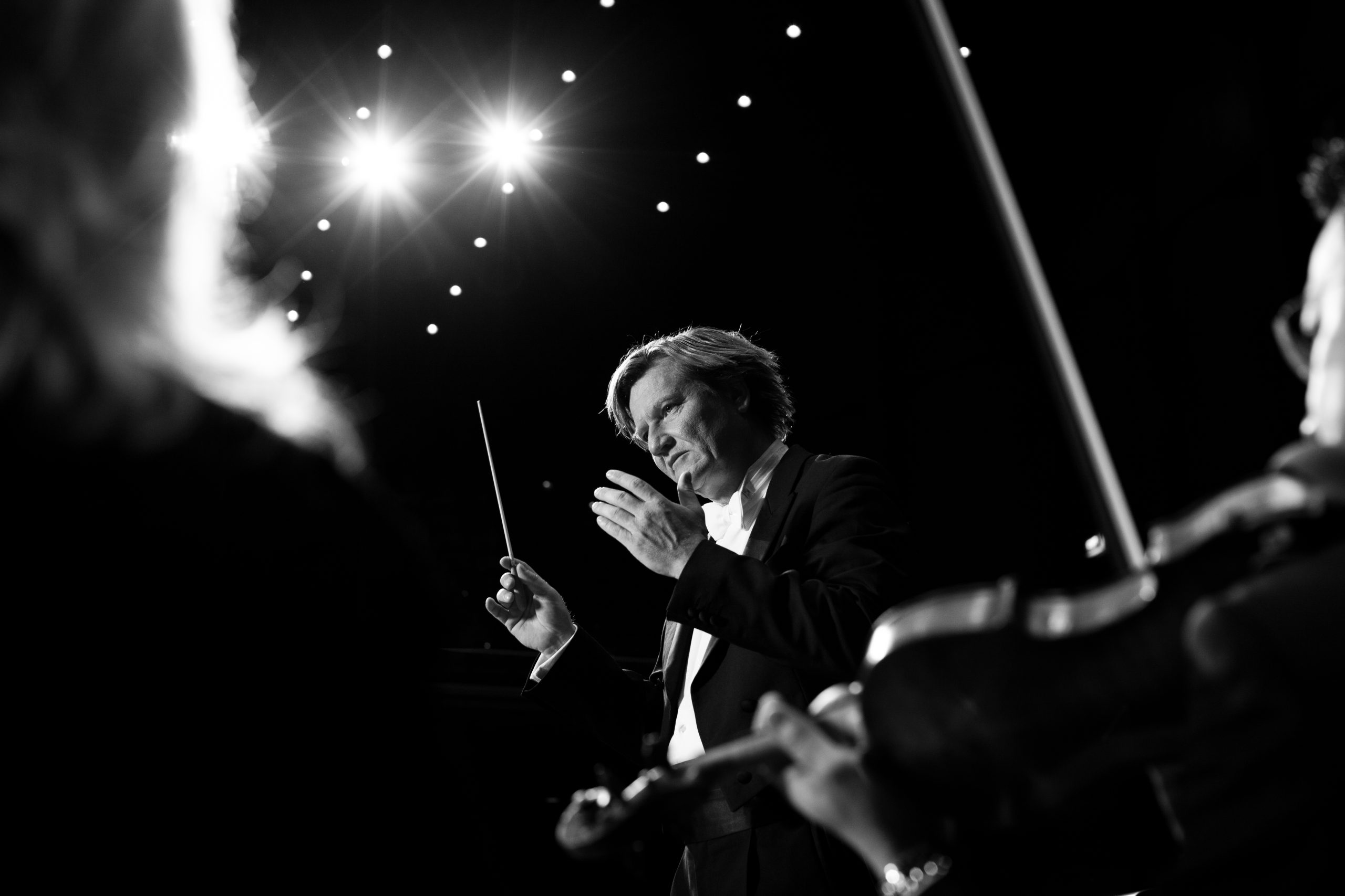 Marko Letonja takes up the beat with the Tasmanian Symphony Orchestra