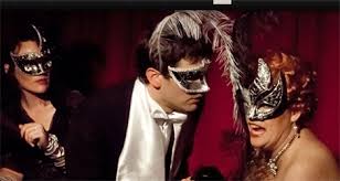Get Dressed For Opera Bites’ Die Fledermaus
